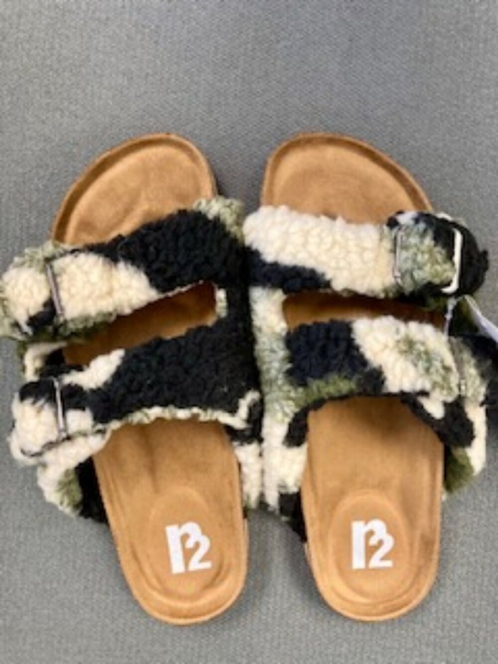 Camo sherpa slides